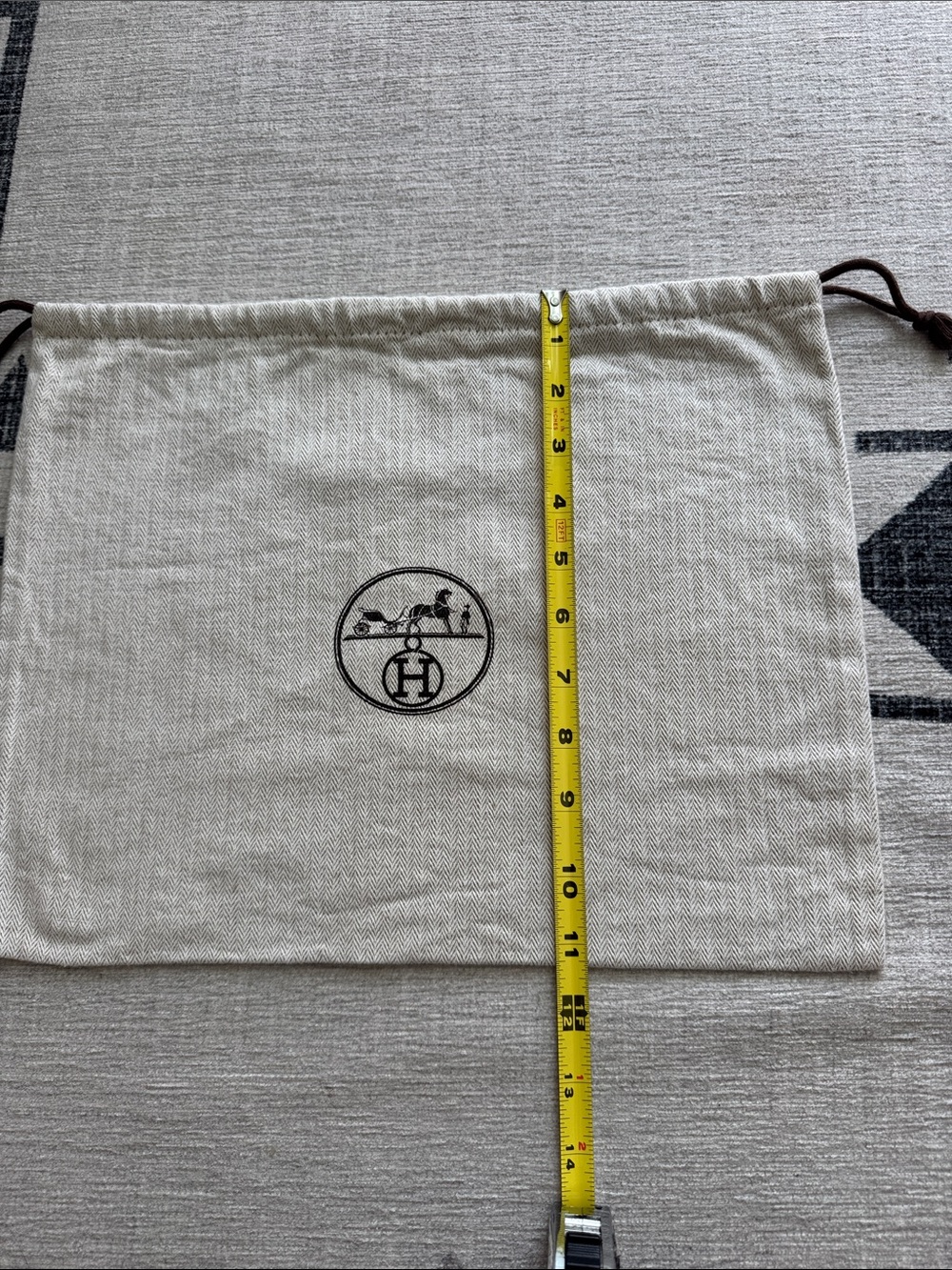 Hermès Herringbone Drawstring Dust Bag 16x11 Beige Brown Logo Storage Pouch - Picture 5 of 6